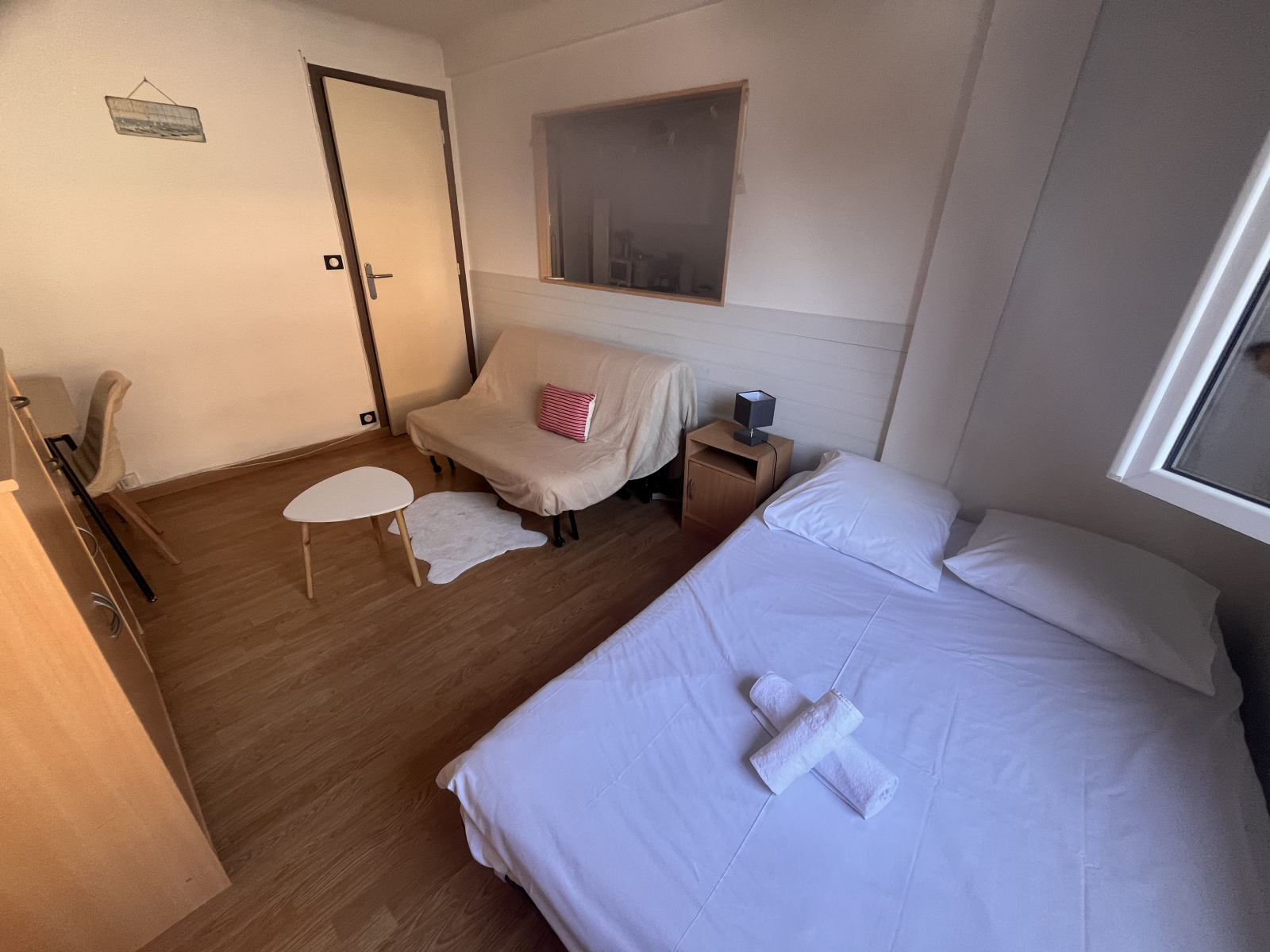 Image_1, Studio, Golfe Juan, ref :9