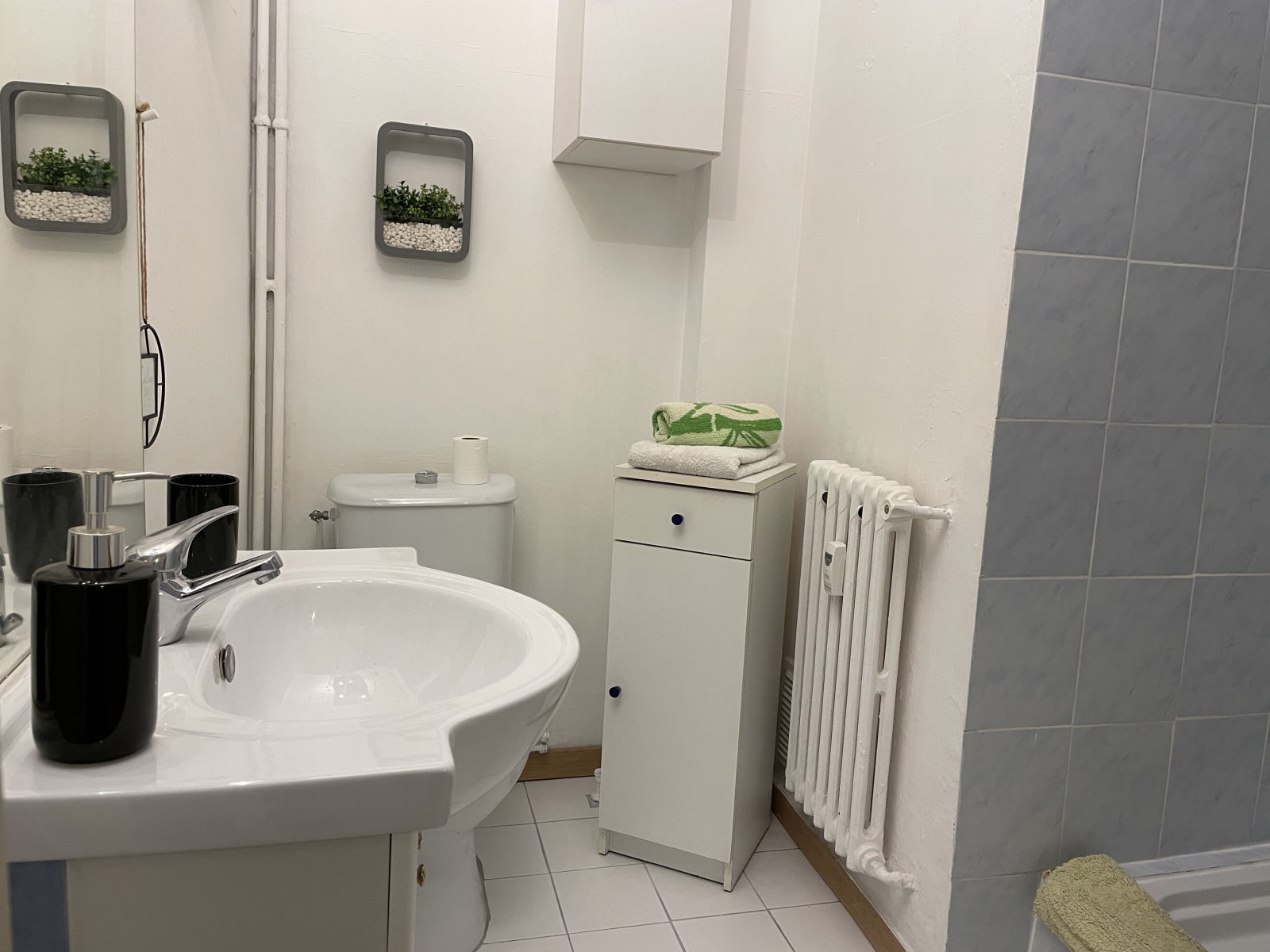 Image_4, Studio, Golfe Juan, ref :9